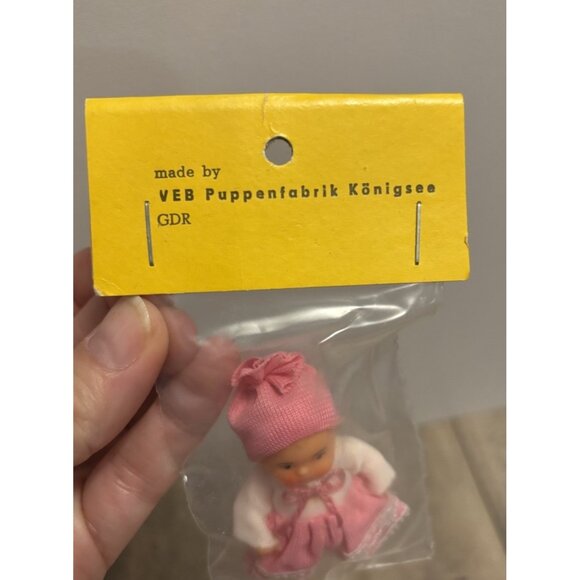 Vintage VEB Puppenfabrik Konigsee GDR 3" Miniature Rubber New In Package - Picture 4 of 5